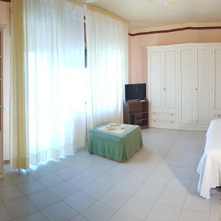 Stylish Apt Terina - Le Lincelle, Lamezia - Bright, Spacious, Elegant And With Terrace SantʼEufemia Lamezia Εξωτερικό φωτογραφία