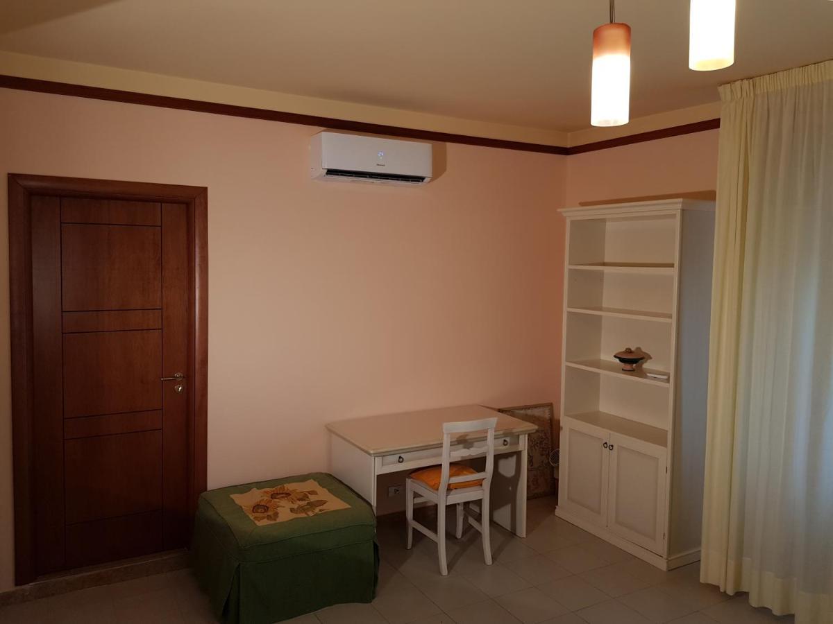 Stylish Apt Terina - Le Lincelle, Lamezia - Bright, Spacious, Elegant And With Terrace SantʼEufemia Lamezia Εξωτερικό φωτογραφία