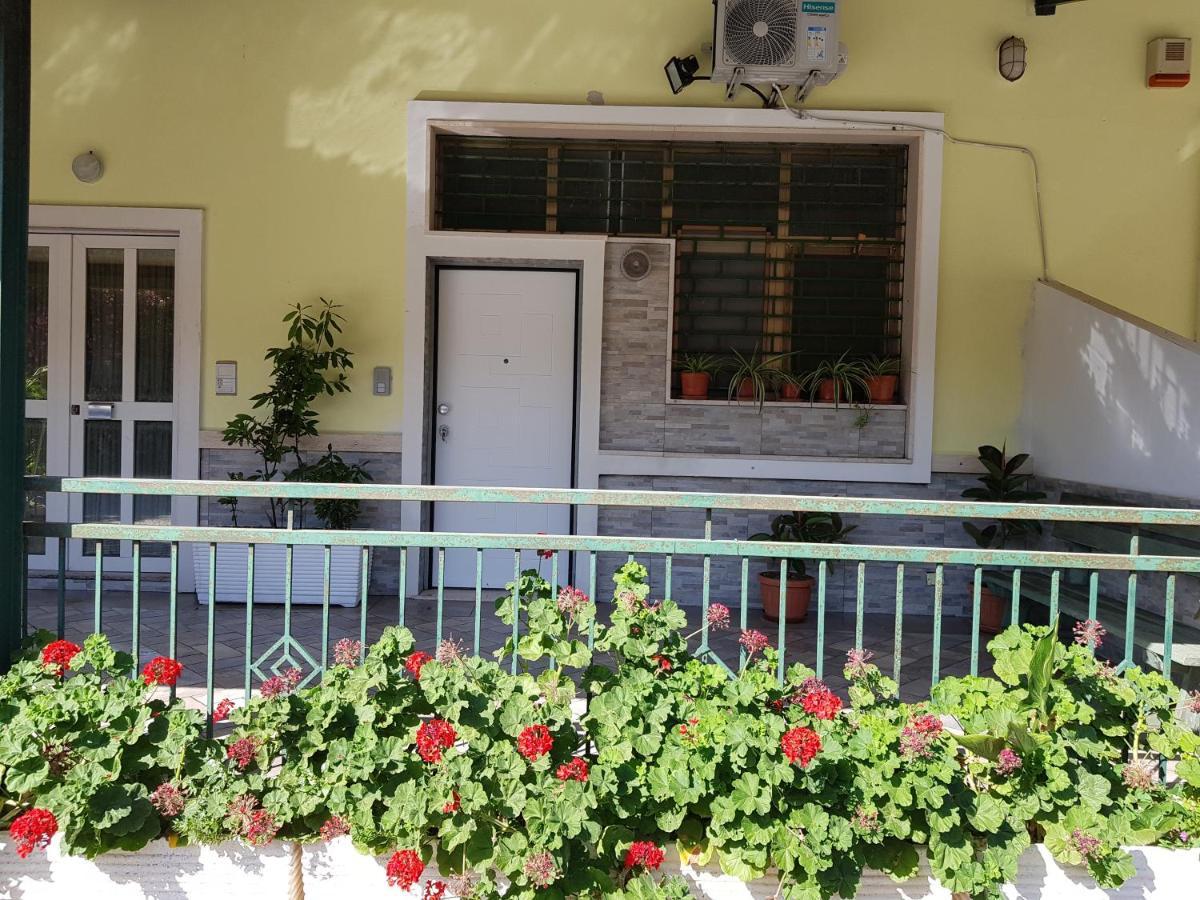 Stylish Apt Terina - Le Lincelle, Lamezia - Bright, Spacious, Elegant And With Terrace SantʼEufemia Lamezia Εξωτερικό φωτογραφία